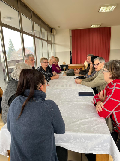 U periodu od 01.09. do 30.11.2023. godine održano 8 konsultativnih sastanaka sa predstavnicima četiri lokalne zajednice